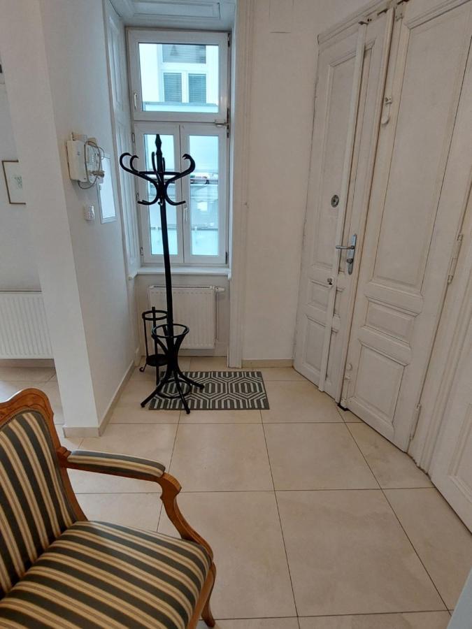 Apartment Am Sobieskiplatz By Interhome Wien Eksteriør billede